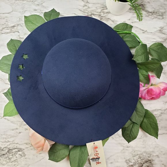Cat & Jack Other - (3/$15)NEW Cat & Jack Girls Felt Hat Star Cutouts